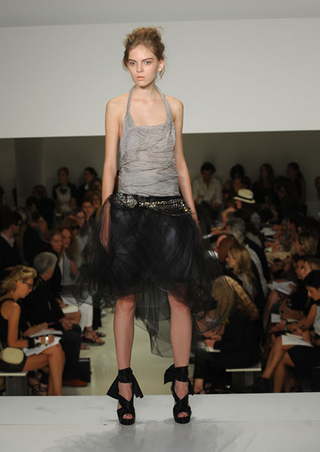 Illustration for article titled Goth Fairy Princesses Take The Runway At Vera Wang